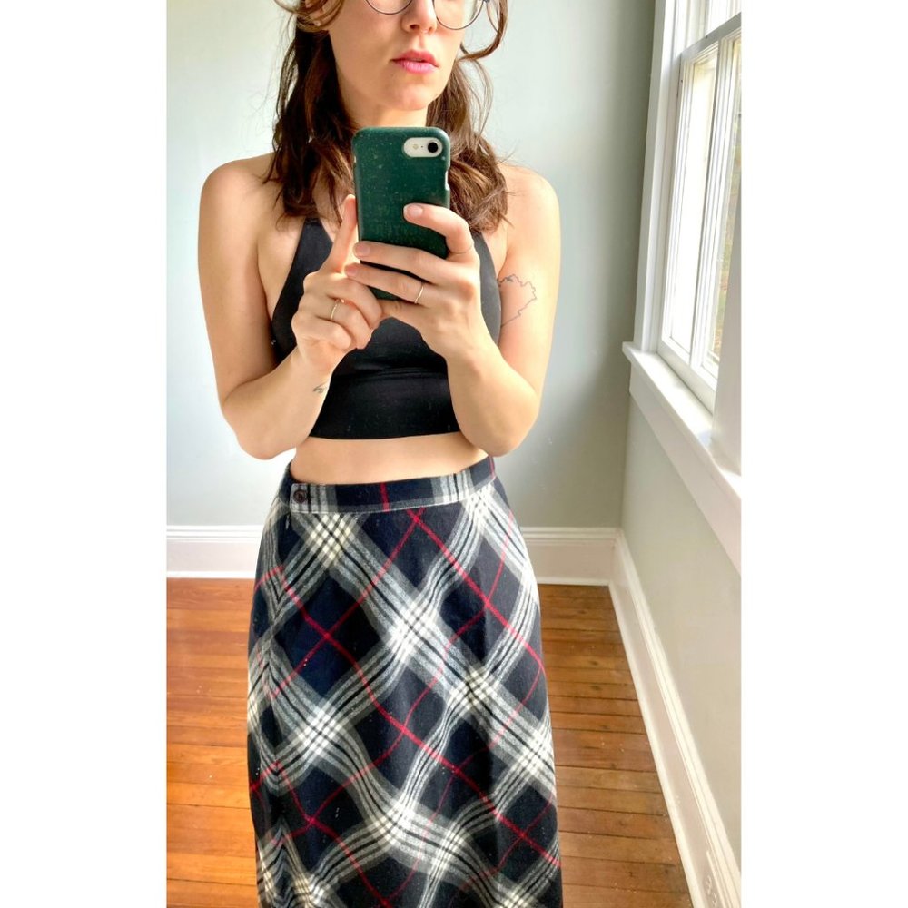 Vintage 90s Y2K Grunge Plaid Black Wool Punk Preppy Streetwear Maxi Skirt 12